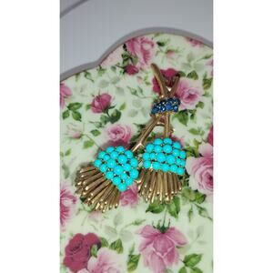 Vintage Trifari Gold Tone Floral Spray Brooch – Turquoise & Sapphire Blue